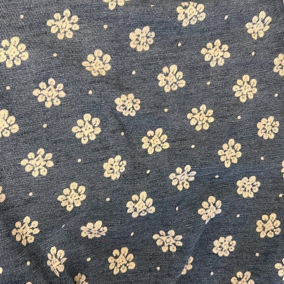 Abercrombie and Fitch Tank | SIZE S - Picture 3 of 3